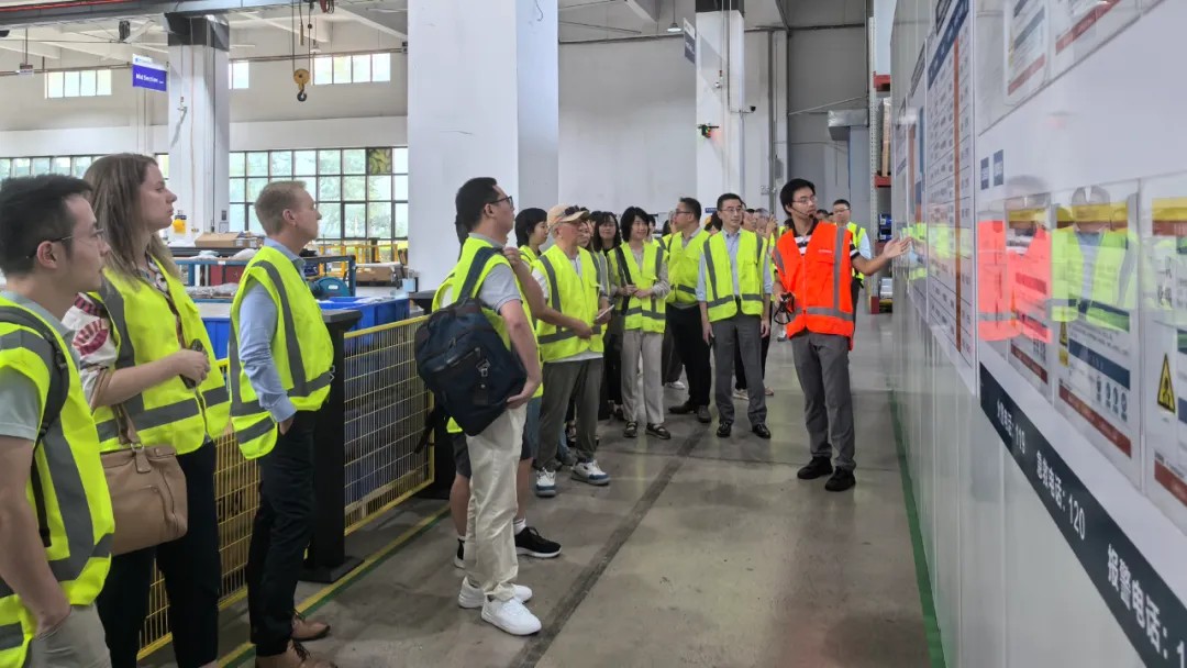 挪威商会代表团莅临陶朗食品昆山公司参观考察